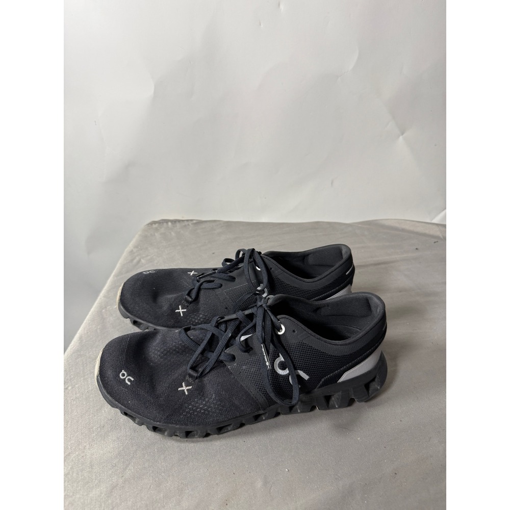 On Cloud X Womens Running Shoes Black White 60.98696 Size 9.5 - Picture 6 of 8